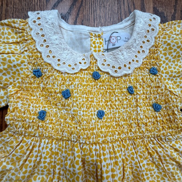 NWOT Smocked Dress 9-12 Months - Picture 2 of 7